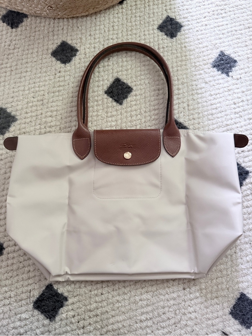 New without tag. Longchamp White Tote with Brown Leather Trim